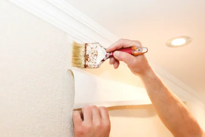 Pose de papier peint à Donnay — revêtements muraux et toiles de verre